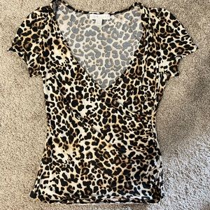 Cheetah V-neck